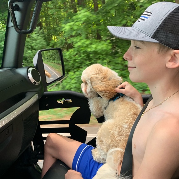 Meet your Posher, Kristina - Picture 4 of 4